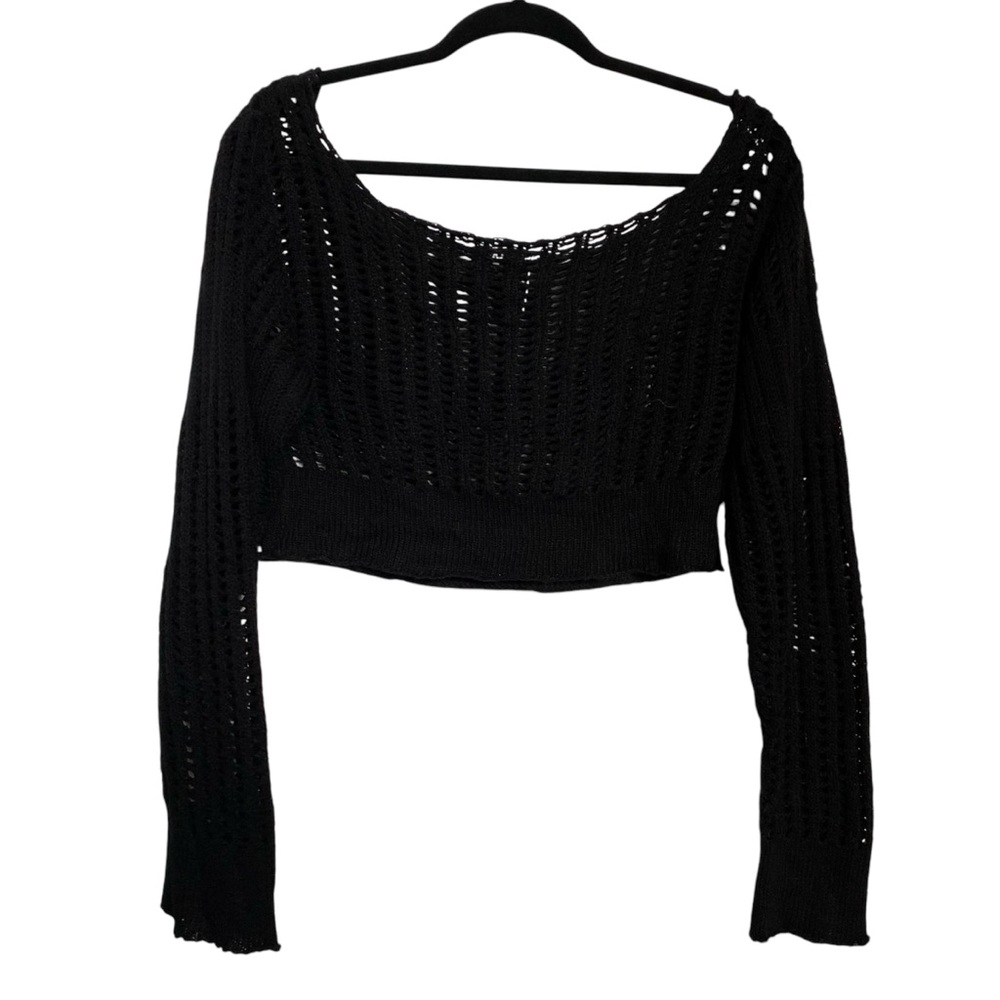Hot Topic Black Knit Cropped Sweater